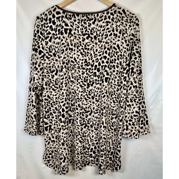 Calvin Klein Liquid Knit Leopard Animal Print 3/4 Bell Sleeve Top Blouse Large - Picture 8 of 8